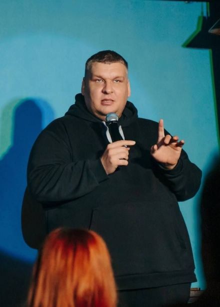 Паша Козырев. Стендап