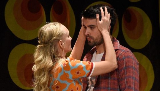 Спектакль «Убегая от тебя», Ноябрьск