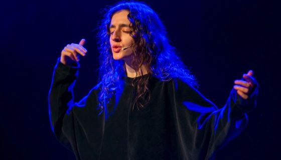 Спектакль «Я — счастье. В объятиях неба», Ноябрьск