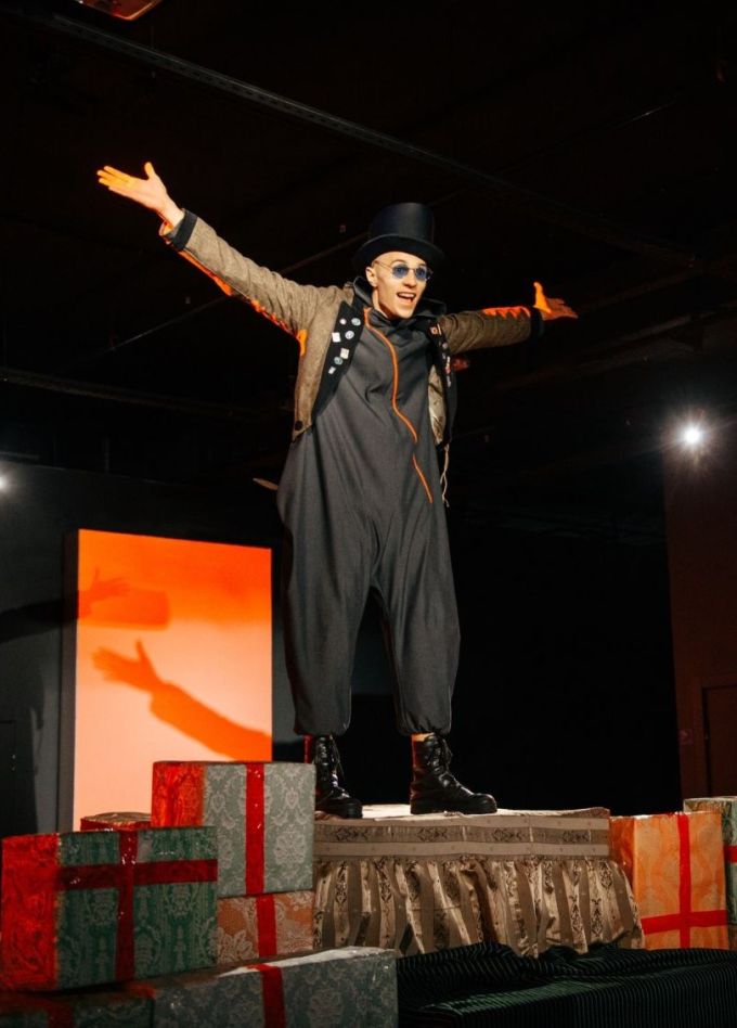 Спектакль «Всё что пожелаешь. Корпорация V4П»